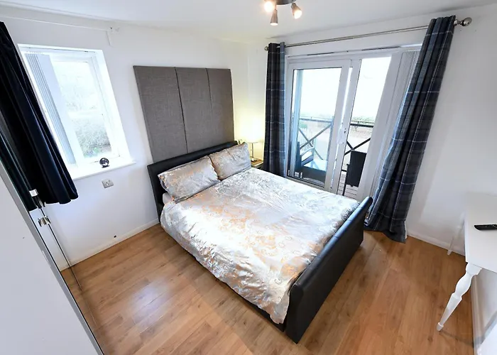 Unique 2-Bedroom Accommodation With River Views!